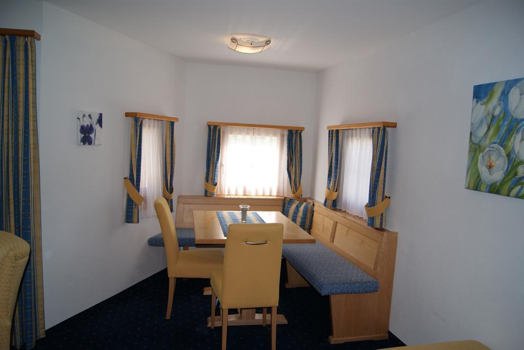Ferienwohnungen Hotel Allegra Zuoz Exteriér fotografie